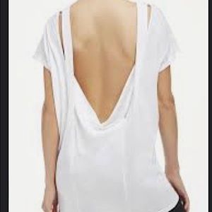 Fabletics Valhalla Tee